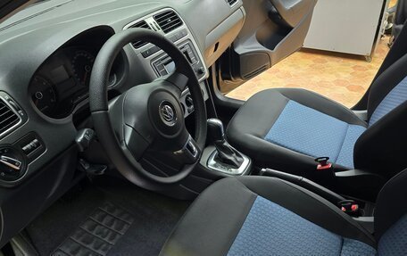 Volkswagen Polo VI (EU Market), 2013 год, 1 100 000 рублей, 15 фотография