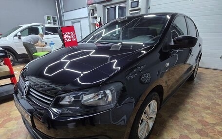 Volkswagen Polo VI (EU Market), 2013 год, 1 100 000 рублей, 11 фотография