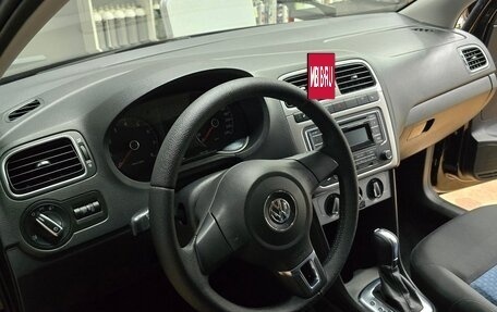 Volkswagen Polo VI (EU Market), 2013 год, 1 100 000 рублей, 16 фотография