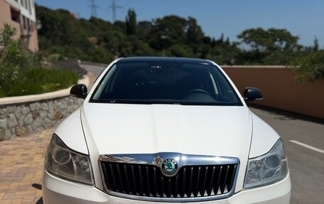 Skoda Octavia, 2011 год, 899 999 рублей, 2 фотография