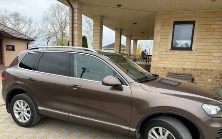 Volkswagen Touareg III, 2012 год, 2 400 000 рублей, 3 фотография