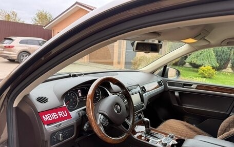 Volkswagen Touareg III, 2012 год, 2 400 000 рублей, 6 фотография