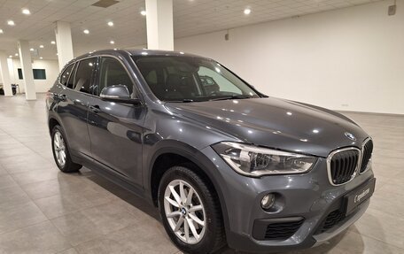 BMW X1, 2018 год, 2 500 000 рублей, 4 фотография