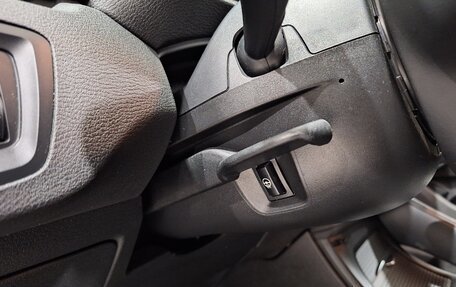 BMW X1, 2018 год, 2 500 000 рублей, 24 фотография