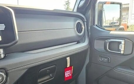 Jeep Gladiator, 2025 год, 6 122 000 рублей, 23 фотография