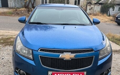 Chevrolet Cruze II, 2011 год, 666 000 рублей, 1 фотография