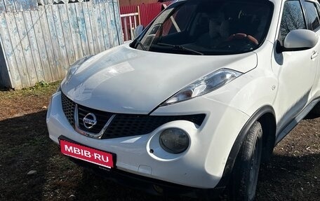 Nissan Juke II, 2012 год, 600 000 рублей, 1 фотография