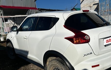 Nissan Juke II, 2012 год, 600 000 рублей, 3 фотография