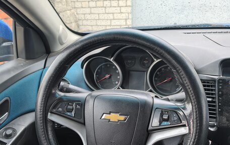 Chevrolet Cruze II, 2011 год, 666 000 рублей, 8 фотография