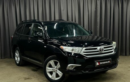 Toyota Highlander III, 2012 год, 1 579 888 рублей, 2 фотография