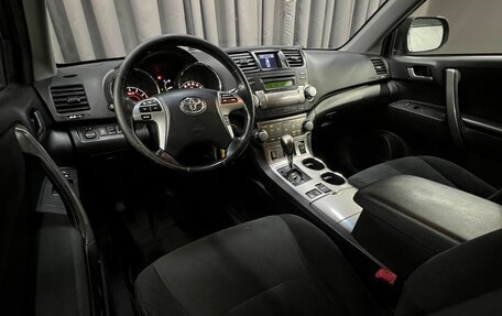 Toyota Highlander III, 2012 год, 1 579 888 рублей, 8 фотография