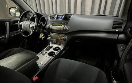 Toyota Highlander III, 2012 год, 1 579 888 рублей, 10 фотография