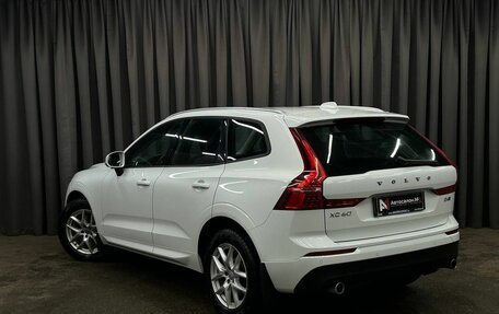 Volvo XC60 II, 2018 год, 2 199 999 рублей, 3 фотография