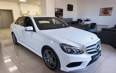 Mercedes-Benz E-Класс, 2013 год, 2 370 000 рублей, 2 фотография