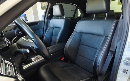 Mercedes-Benz E-Класс, 2013 год, 2 370 000 рублей, 12 фотография