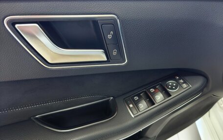 Mercedes-Benz E-Класс, 2013 год, 2 370 000 рублей, 13 фотография