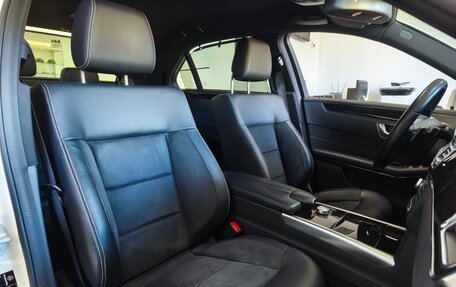 Mercedes-Benz E-Класс, 2013 год, 2 370 000 рублей, 21 фотография