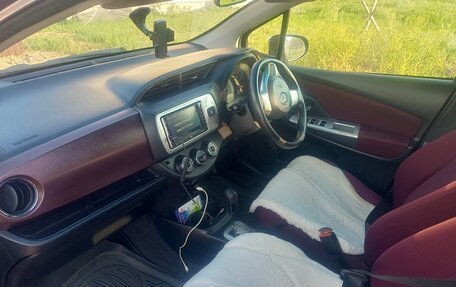 Toyota Vitz, 2014 год, 720 000 рублей, 4 фотография