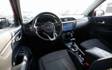 KIA Rio IV, 2018 год, 1 350 000 рублей, 8 фотография