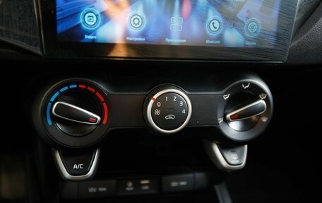 KIA Rio IV, 2018 год, 1 350 000 рублей, 13 фотография