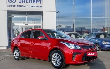 KIA Rio IV, 2018 год, 1 350 000 рублей, 3 фотография