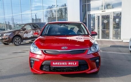 KIA Rio IV, 2018 год, 1 350 000 рублей, 2 фотография