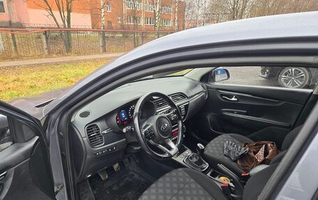 KIA Rio IV, 2017 год, 1 160 000 рублей, 5 фотография