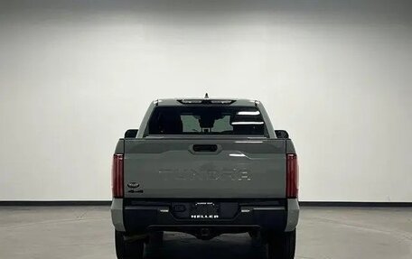 Toyota Tundra, 2025 год, 7 100 000 рублей, 4 фотография