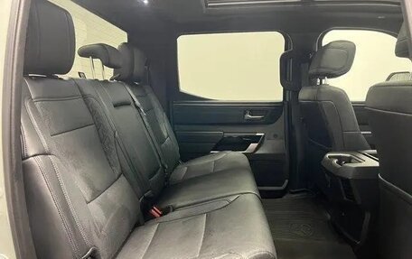 Toyota Tundra, 2025 год, 7 100 000 рублей, 16 фотография