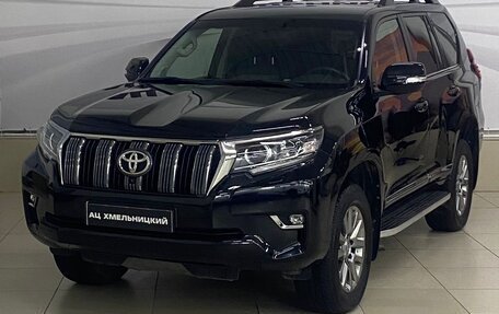 Toyota Land Cruiser Prado 150 рестайлинг 2, 2018 год, 5 600 000 рублей, 1 фотография
