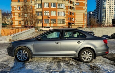 Volkswagen Jetta VI, 2014 год, 1 090 000 рублей, 2 фотография