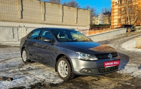 Volkswagen Jetta VI, 2014 год, 1 090 000 рублей, 8 фотография