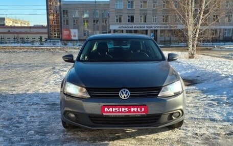 Volkswagen Jetta VI, 2014 год, 1 090 000 рублей, 5 фотография