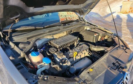 Volkswagen Jetta VI, 2014 год, 1 090 000 рублей, 12 фотография