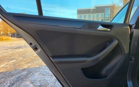 Volkswagen Jetta VI, 2014 год, 1 090 000 рублей, 25 фотография