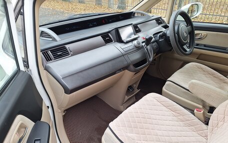 Honda Stepwgn III, 2005 год, 1 010 000 рублей, 15 фотография