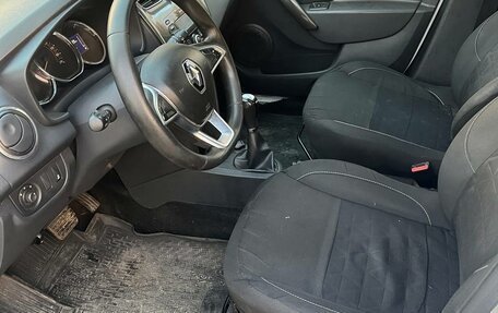 Renault Sandero II рестайлинг, 2018 год, 750 000 рублей, 5 фотография