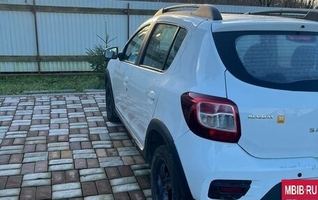 Renault Sandero II рестайлинг, 2018 год, 750 000 рублей, 3 фотография