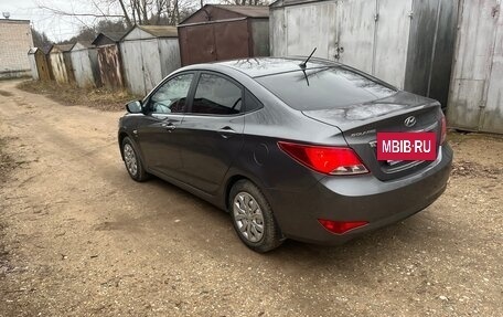 Hyundai Solaris II рестайлинг, 2016 год, 850 000 рублей, 22 фотография