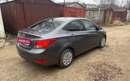 Hyundai Solaris II рестайлинг, 2016 год, 850 000 рублей, 24 фотография