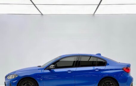 BMW 1 серия, 2022 год, 2 100 000 рублей, 1 фотография