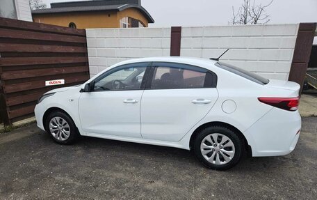 KIA Rio IV, 2017 год, 1 150 000 рублей, 2 фотография