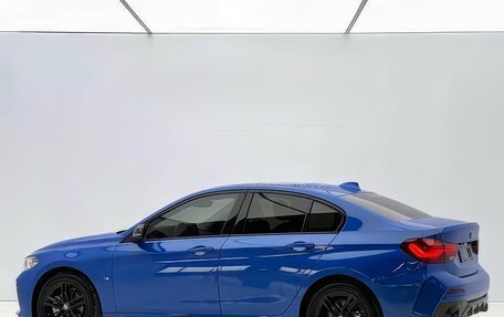 BMW 1 серия, 2022 год, 2 100 000 рублей, 2 фотография