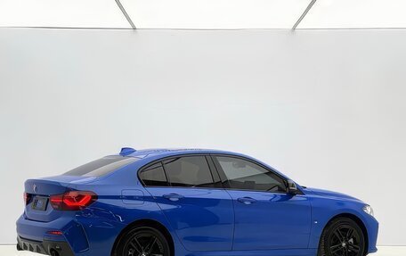 BMW 1 серия, 2022 год, 2 100 000 рублей, 3 фотография