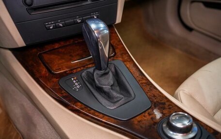 BMW 3 серия, 2007 год, 1 400 000 рублей, 36 фотография