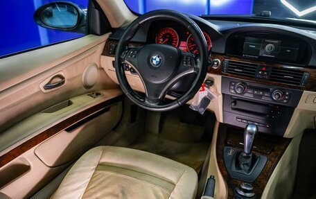 BMW 3 серия, 2007 год, 1 400 000 рублей, 33 фотография