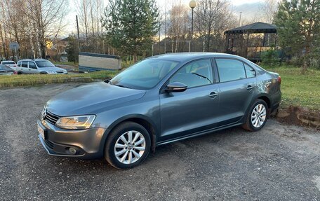 Volkswagen Jetta VI, 2014 год, 1 370 000 рублей, 5 фотография