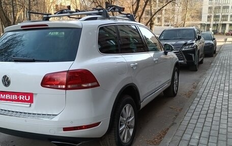 Volkswagen Touareg III, 2013 год, 3 490 000 рублей, 4 фотография