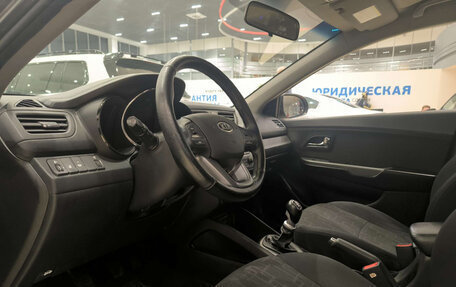 KIA Rio III рестайлинг, 2012 год, 680 000 рублей, 20 фотография