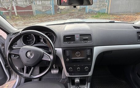 Skoda Yeti I рестайлинг, 2015 год, 1 450 000 рублей, 15 фотография